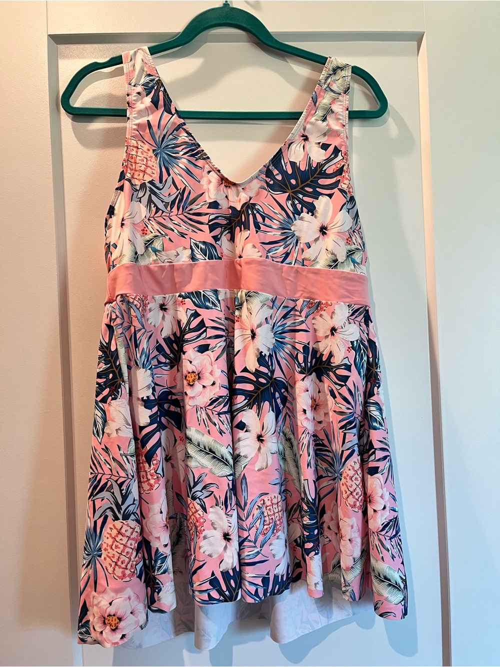 XL Women’s Pink Tropical Floral Tankini with Waist Tie - Picture 4 of 5